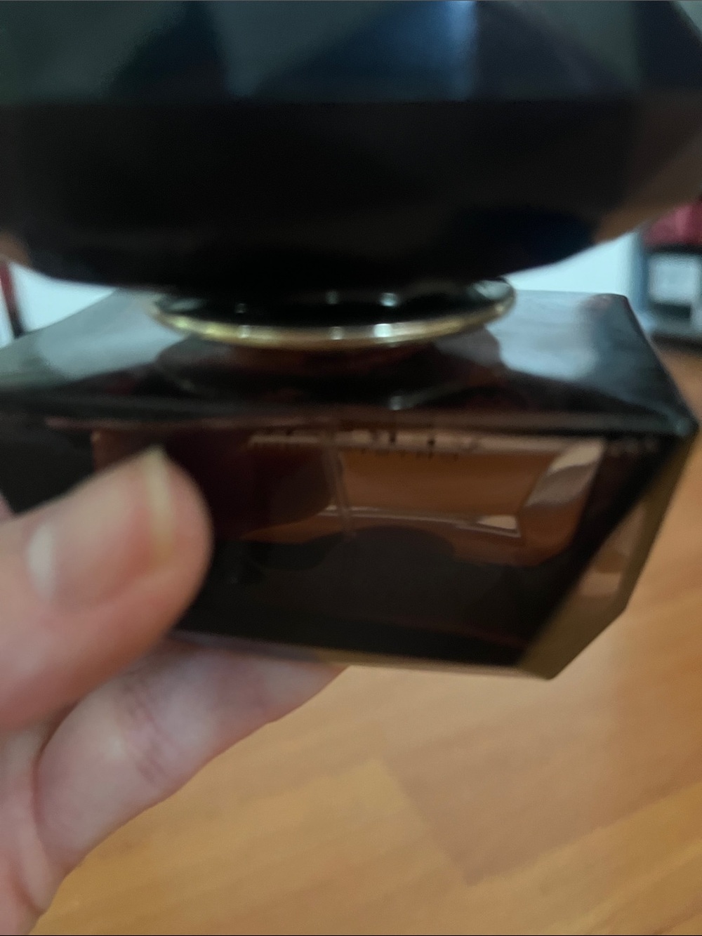 Versace Crystal Noir EDP - 50ml/1.7oz - Picture 4 of 5